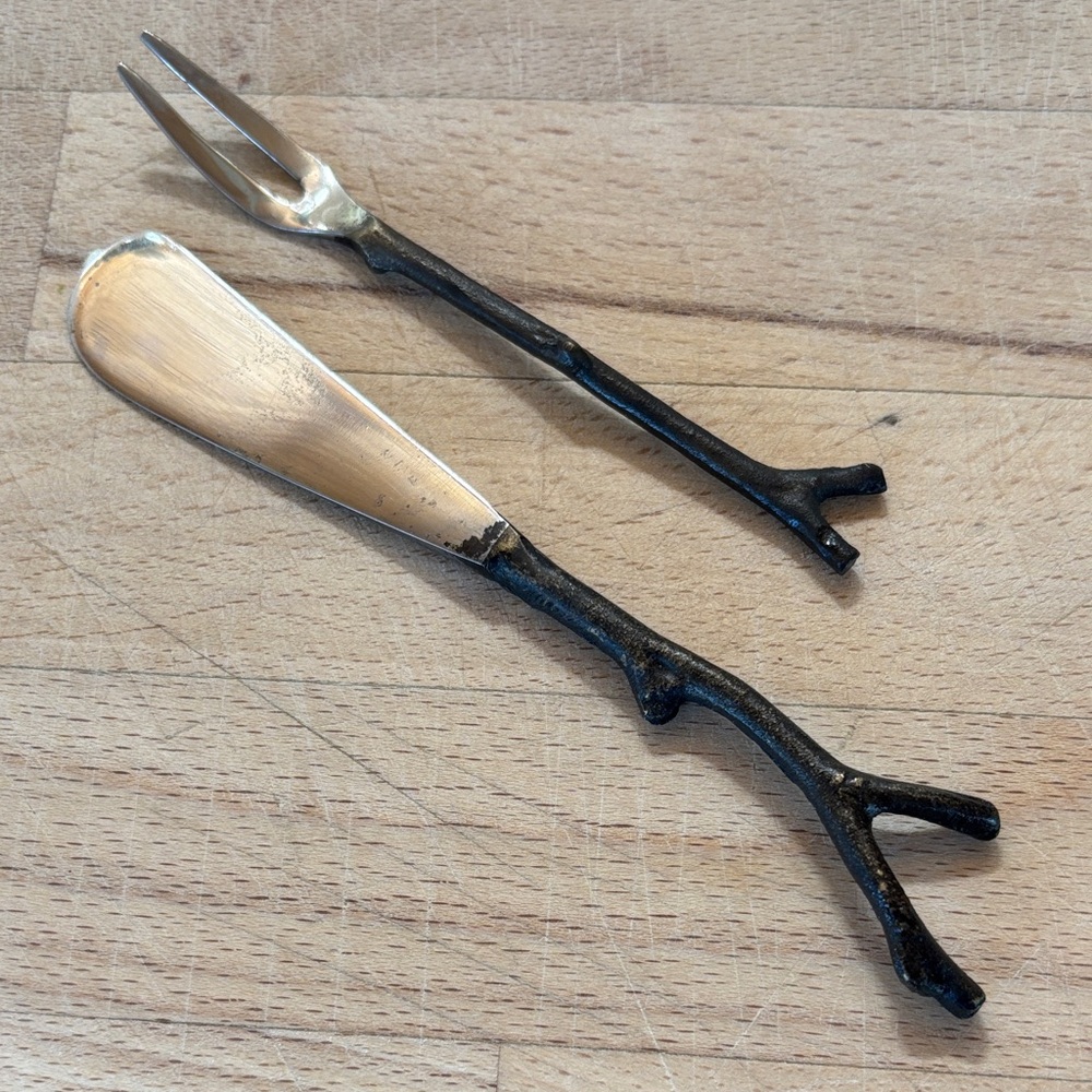 Elegant Black and Gold Branch Handle Serving Set